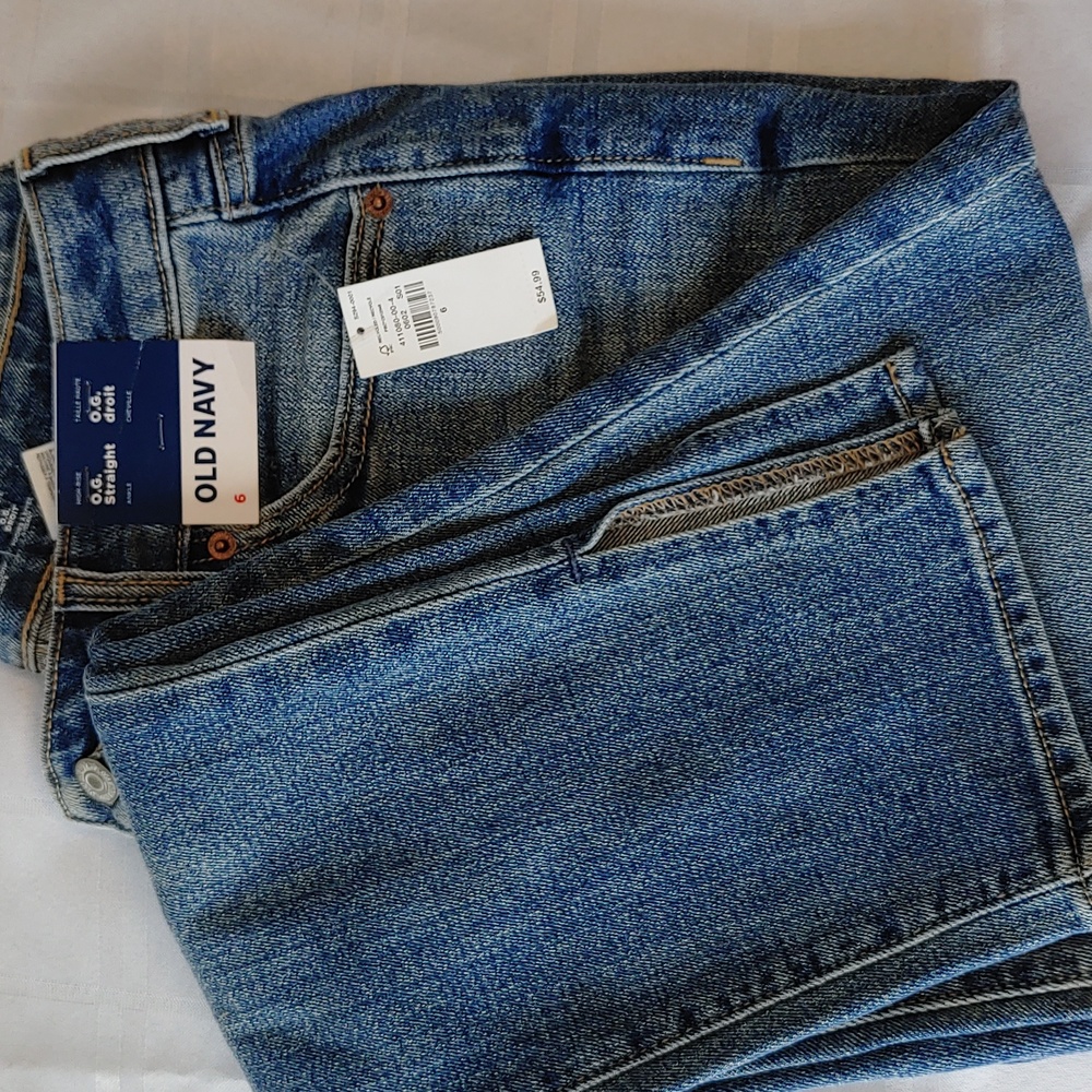 Old Navy Straight Ankle Jeans size 6